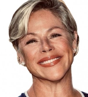 Elizabeth Collins, Recognized by BestAgents.us as a 2023 Top Agent