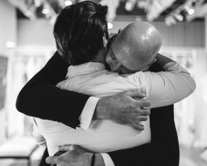 Engagement photo by Lisa Hernández