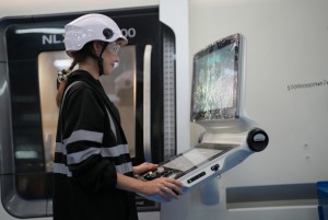 Geeky News Discusses How IIoT Is Transforming Industries Through Connectivity and Efficiency