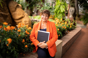 Diana McKay, Recognized by BestAgents.us as a 2023 Top Agent