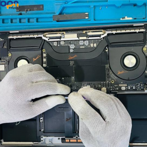 Apple MacBook Service Centre in Preet Vihar