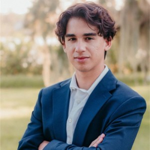 Cheyne Menezes, Recognized by BestAgents.us as a 2023 Top Agent
