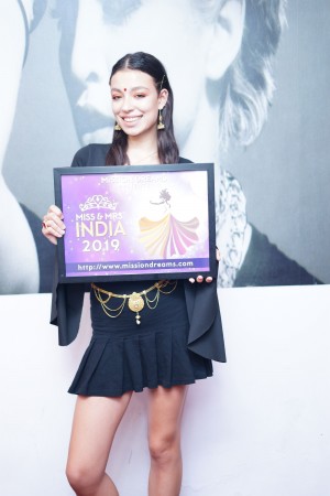 Priya Priyambada Launched 'Mission Dreams: Miss & Mrs India 2019