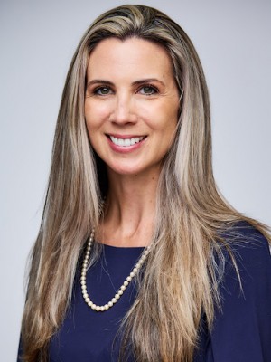 Jessica Auten, Recognized by BestAgents.us as a 2023 Top Agent.