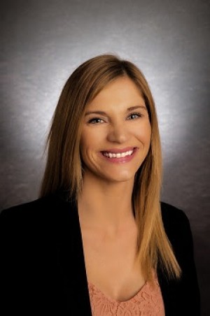 Catherine Pfeiffer, Recognized by BestAgents.us as a 2023 Top Agent.