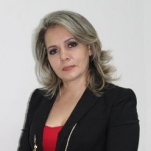 Mirna Ramirez, Recognized by BestAgents.us as a 2023 Top Agent.