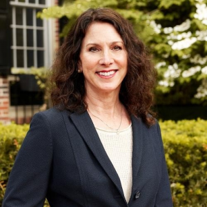 Colleen Mercurio, Recognized by BestAgents.us as a 2023 Top Agent