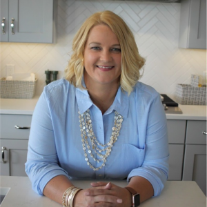 Katie Lichtie, Recognized by BestAgents.us as a 2023 Top Agent