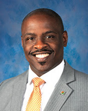 Marvin K. Smith, MD, MS, an Orthopedic Surgeon with Memorial Orthopaedic Surgery & Sports Medicine Center
