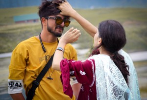 Er Haider Khan With Friends