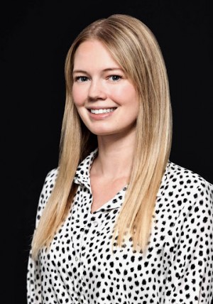 Lauren Jhanson, Recognized by BestAgents.us as a 2023 Top Agent.