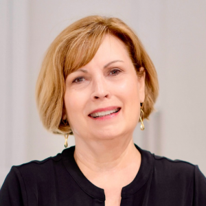 Linda Moore, Recognized by BestAgents.us as a 2023 Top Agent