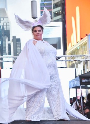 Rojen Morris :Designer 