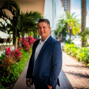 Ryan Miller, Recognized by BestAgents.us as a 2023 Top Agent.