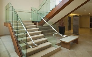 Specification Advice – Do Glass Balustrades Need A Continuous Handrail?