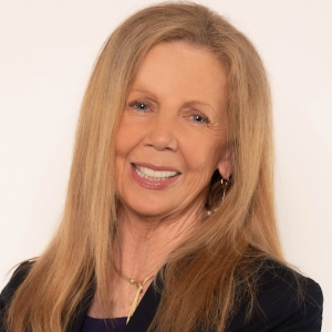 Mary Jo Cunningham, Recognized by BestAgents.us as a 2023 Top Agent