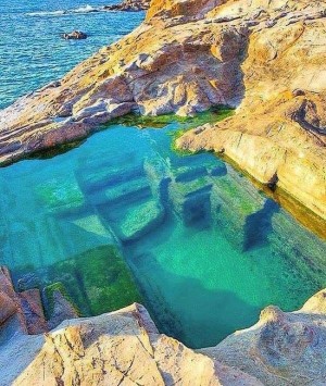 Atlantis natural pools