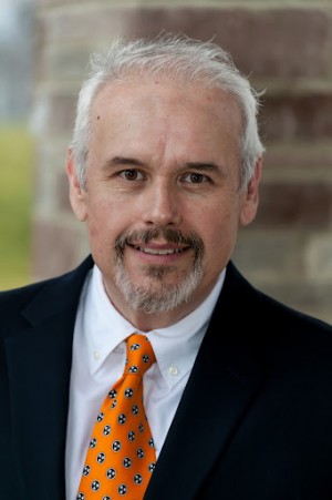 Vernon Corum, Recognized by BestAgents.us as a 2023 Top Agent.