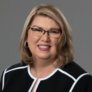 Donna Wolcott, Recognized by BestAgents.us as a 2023 Top Agent.