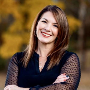 Stephanie Cavender, Recognized by BestAgents.us as a 2023 Top Agent