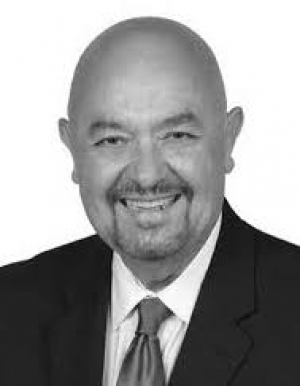 Raul Ruisanchez, Recognized by BestAgents.us as a 2023 Top Agent