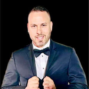 Asnel Medina, Recognized by BestAgents.us as a 2023 Top Agent