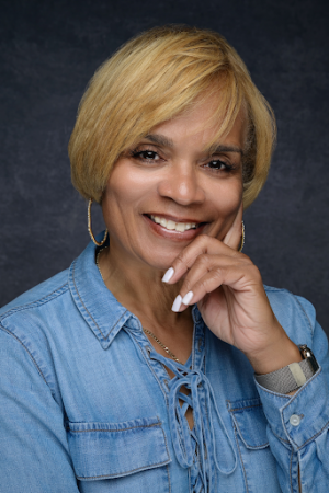 Carol Joiner, Recognized by BestAgents.us as a 2023 Top Agent