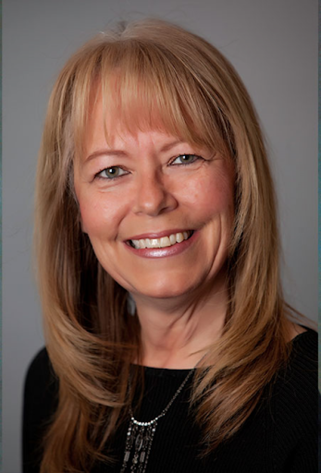 Eve Anderson, Recognized by BestAgents.us as a 2023 Top Agent IssueWire