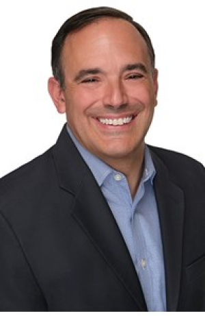 Douglas Yannucci, Recognized by BestAgents.us as a 2023 Top Agent