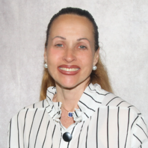 Carole Garnier Louvat, Recognized by BestAgents.us as a 2023 Top Agent