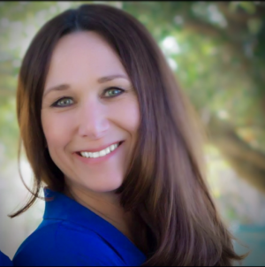 Denise Galloway, Recognized by BestAgents.us as a 2023 Top Agent