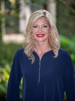 Christal Kuchar, Recognized by BestAgents.us as a 2023 Top Agent.