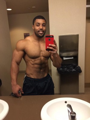Markdabeast1 showing off his amazing body