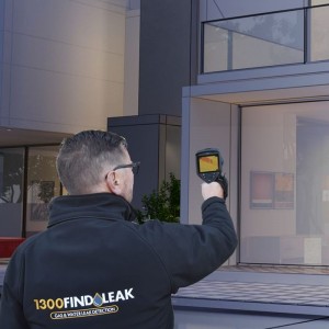 roof leak detector using thermal camera