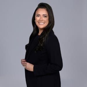 Roberta Leary, Recognized by BestAgents.us as a 2023 Top Agent