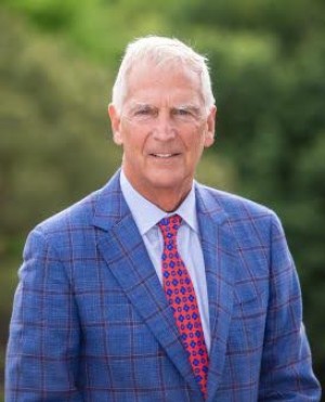 Kurt Tauer, MD, a Hematologist-Oncologist with West Cancer Center & Research Institute 