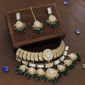 kundan jewellery for bride