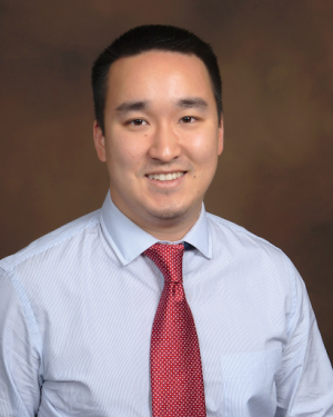 Simon Oh, DDS, Dental Implant Surgeon 