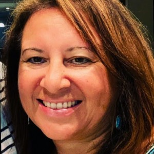 Marisol Rios, Recognized by BestAgents.us as a 2023 Top Agent