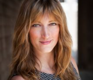 Amanda Graves, Recognized by BestAgents.us as a 2023 Top Agent