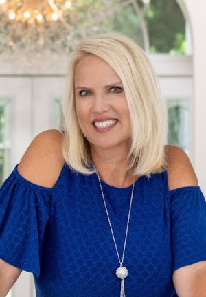 Debbie Huscher, Recognized by BestAgents.us as a 2023 Top Agent