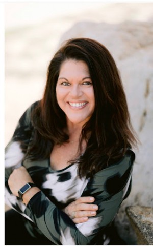 Marcelle Hamel, Recognized by BestAgents.us as a 2023 Top Agent