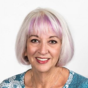 Lynn Daves, Recognized by BestAgents.us as a 2023 Top Agent