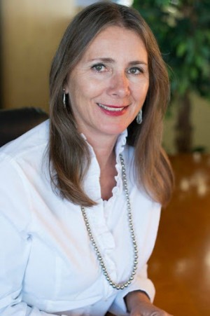 Lynda Sinclair, Recognized by BestAgents.us as a 2023 Top Agent
