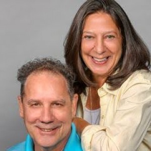 Kim and Joel Reyenga, Recognized by BestAgents.us as a 2023 Top Agent