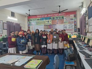 Counsellor with students in Computer lab