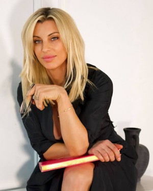 Rhonda See Awarded 2024 Best Agents