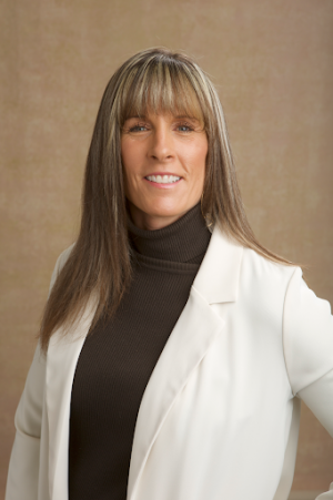 Christine Gulley, Recognized by BestAgents.us as a 2024 Top Agent