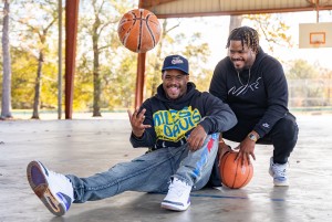 The Walking Twins “Twin Gangg” Know How To Deliver A Hit!!
