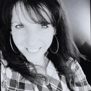 Allison Barnett, Recognized by BestAgents.us as a 2024 Top Agent